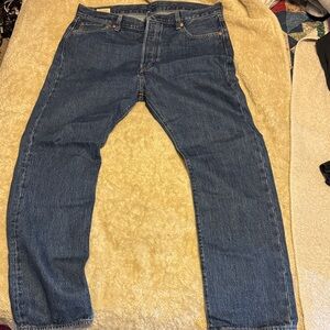 Mens 36x32 Levi’s premium 501 Blue Jeans